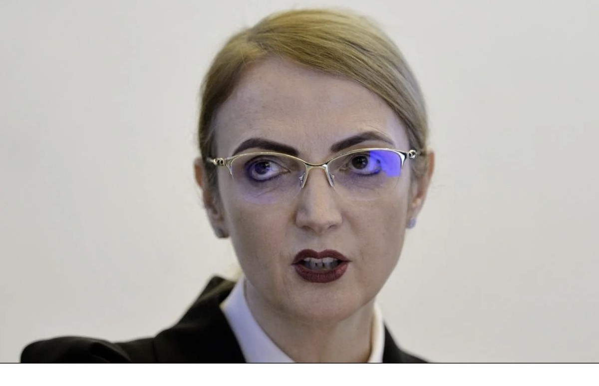 Scrisoarea deschisă adresată Liei Savonea